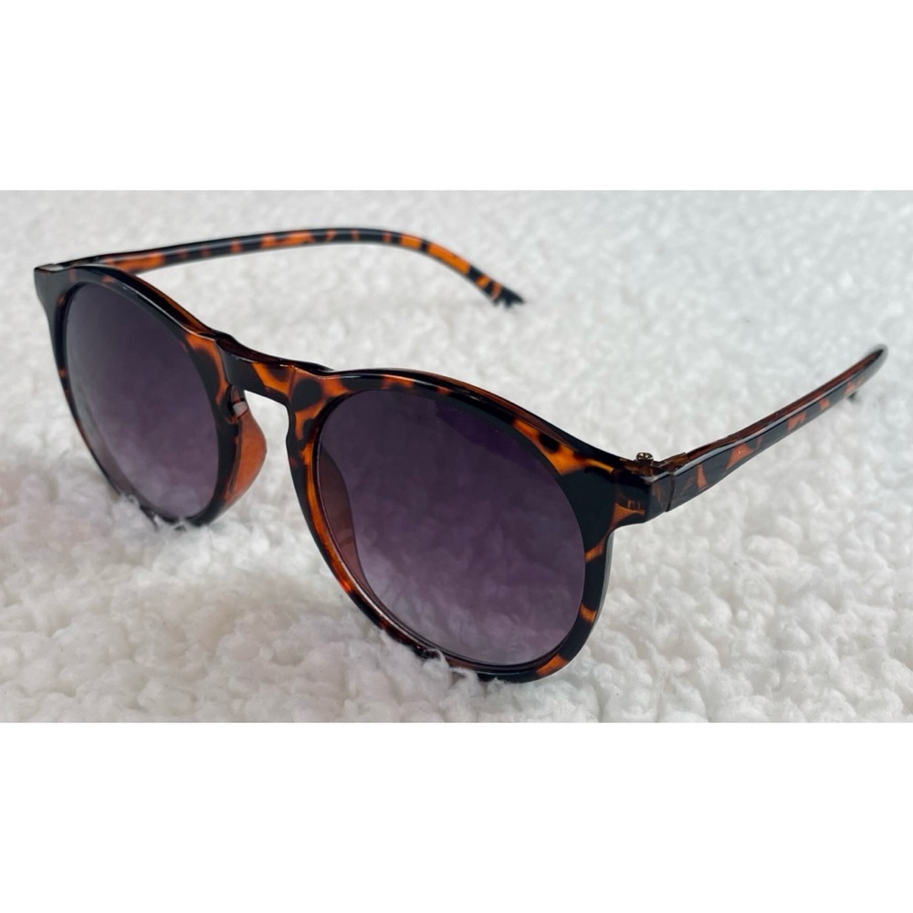 Tortoise Shell Sunglasses with Purple Lenses - Picture 3 of 16